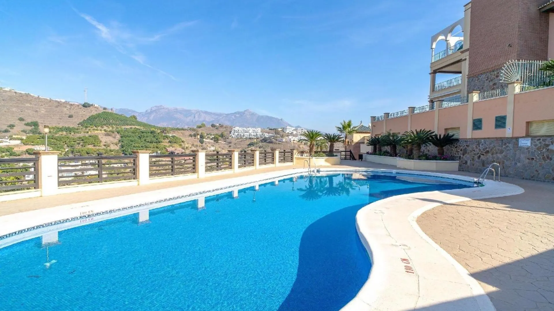 Apartment Ferienwohnung Fuer 4 Personen Ca 90 Qm In Torrox Costa, Andalusien Costa Del Sol