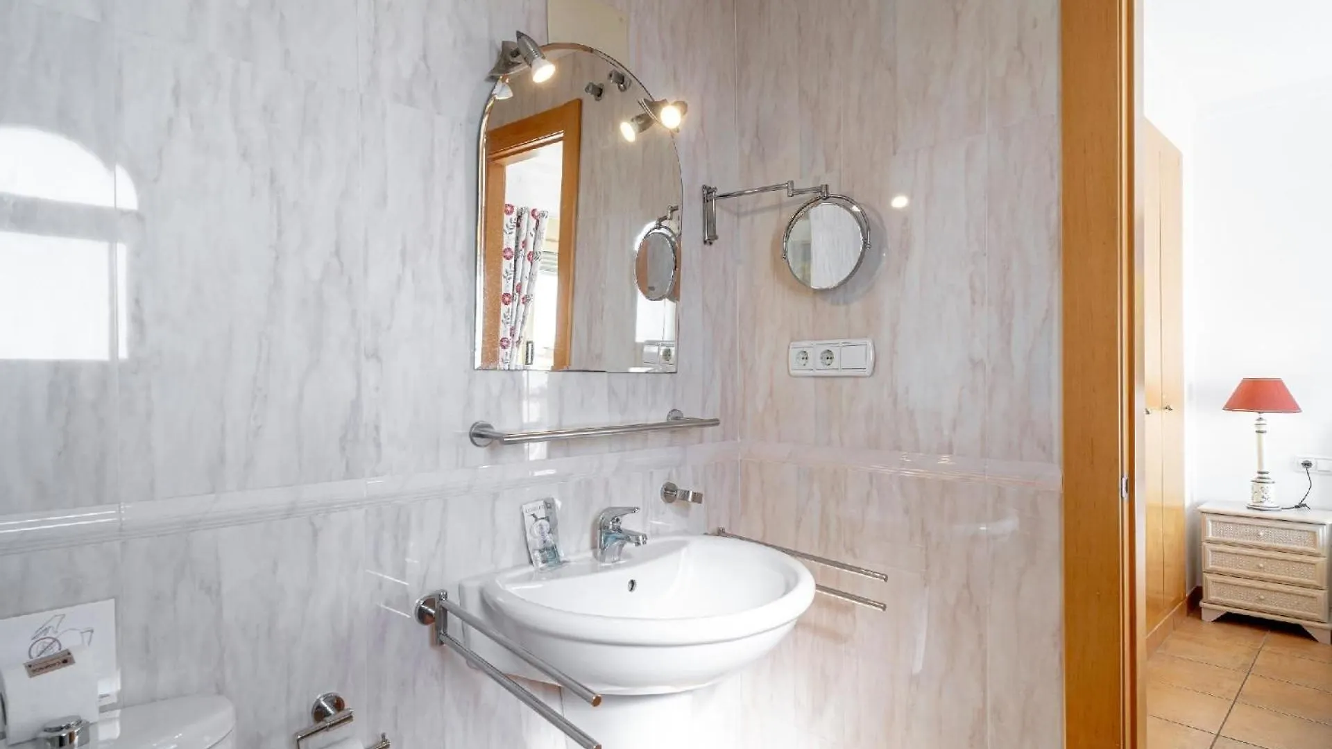 Ferienwohnung Fuer 4 Personen Ca 90 Qm In Torrox Costa, Andalusien Costa Del Sol