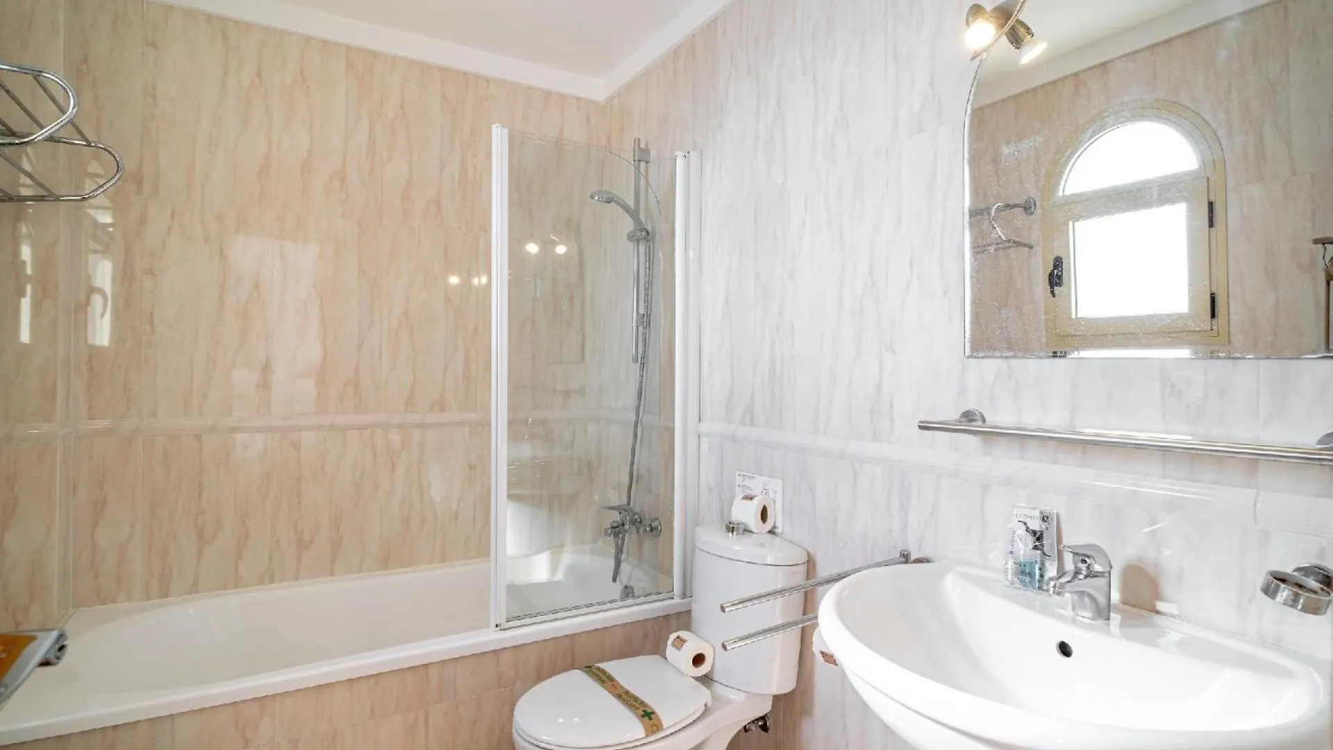 Ferienwohnung Fuer 4 Personen Ca 90 Qm In Torrox Costa, Andalusien Costa Del Sol